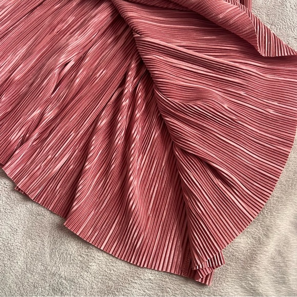 NWT Sabina Musayev Golda Pleated Knit Foil Knot Mini Dress Antique Rose Pink - Picture 11 of 17